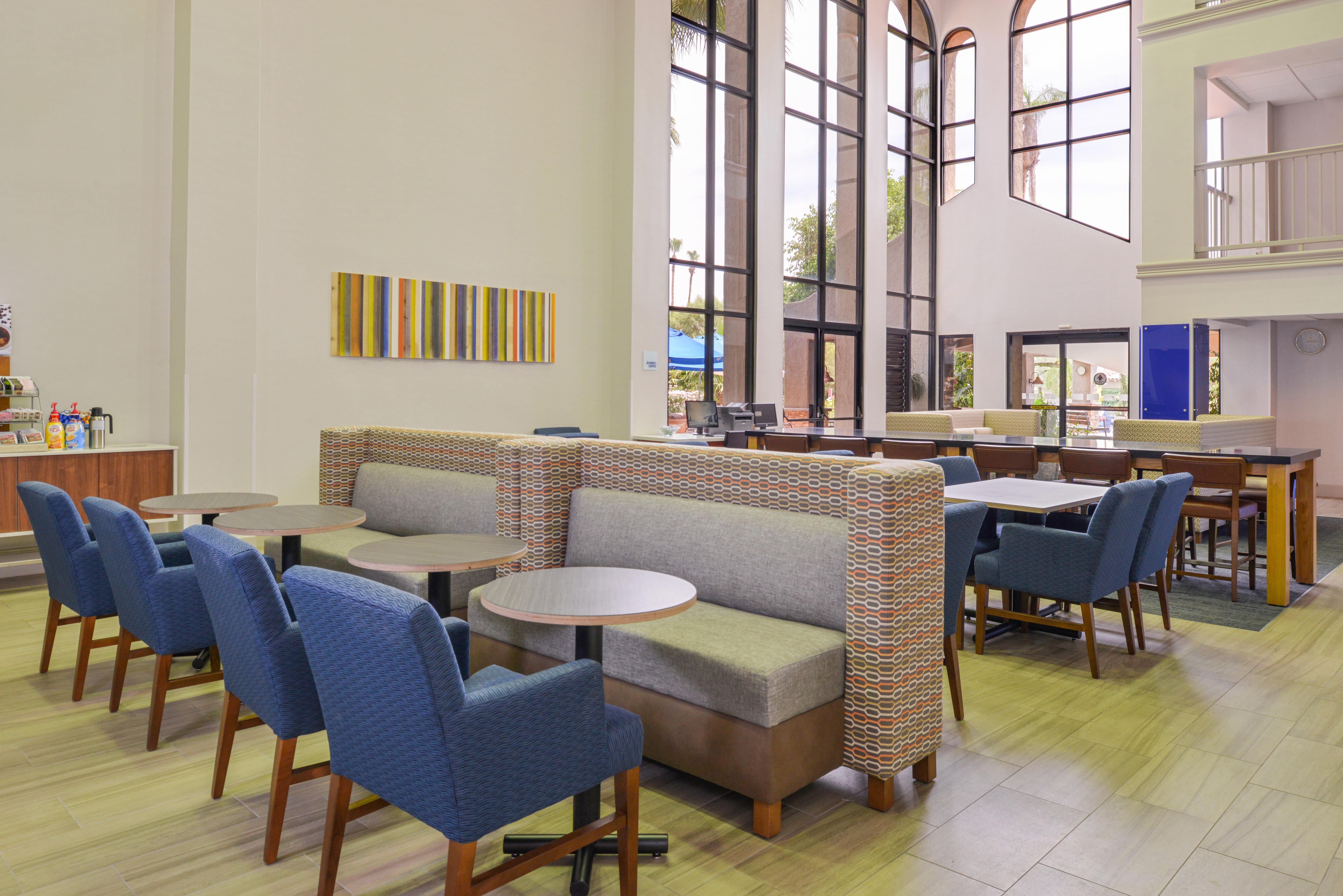 Holiday Inn Express Palm Desert By Ihg Eksteriør billede